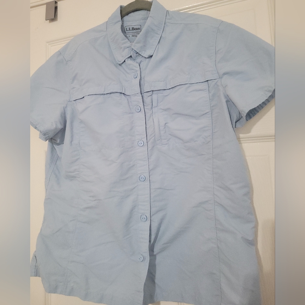 L.L. Bean Sky Blue Short Sleeve Shirt
